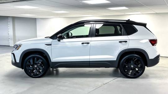 2024 Volkswagen Taos
