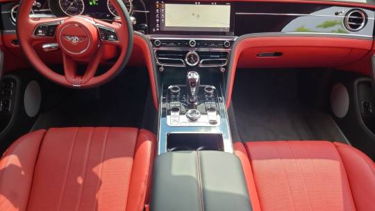 2022 Bentley Flying Spur hybrid