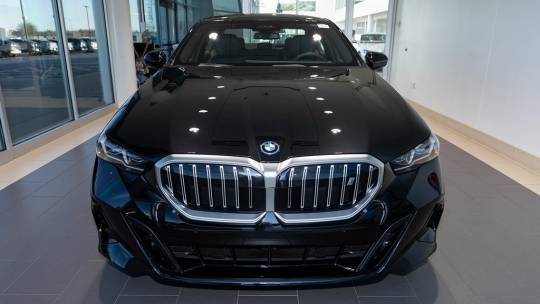 2025 BMW i5