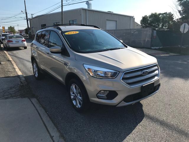 2018 ford escape se