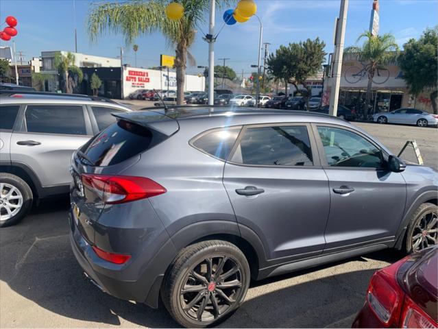 2017 hyundai tucson night