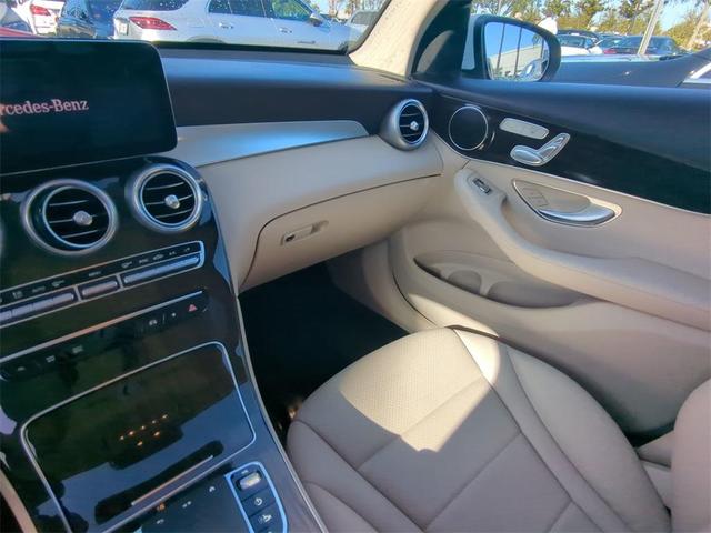 2021 mercedes-benz glc 300 base
