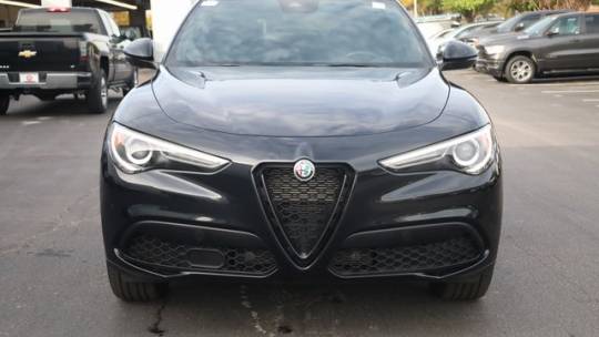 2023 alfa romeo stelvio sprint