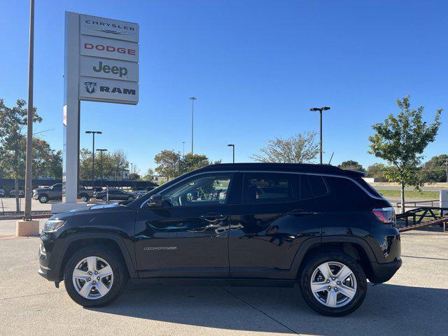 2022 jeep compass latitude