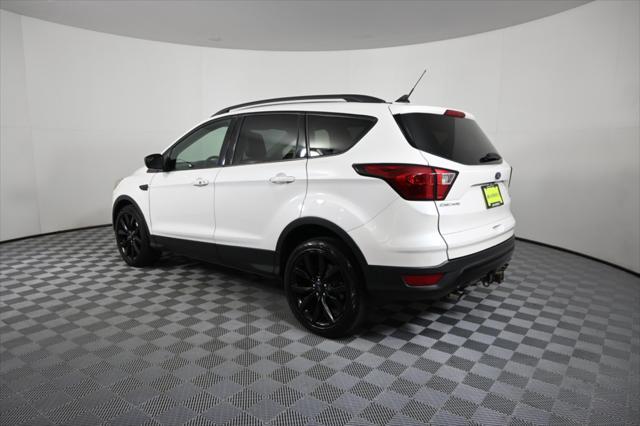 2019 ford escape titanium