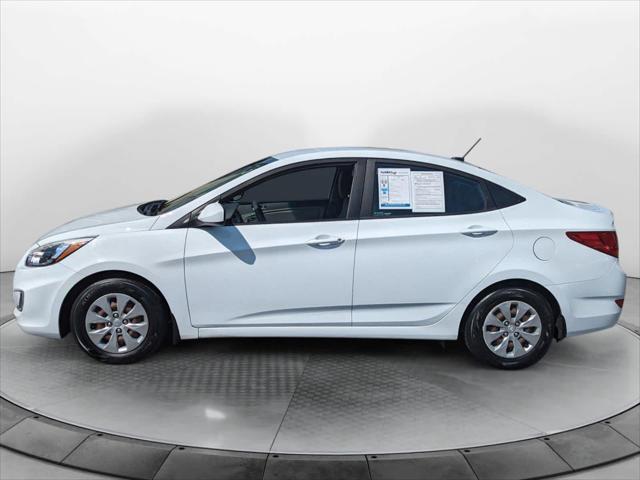 2017 hyundai accent se