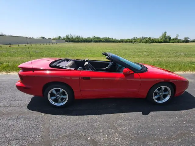 1994 pontiac firebird convertible low miles clean! original