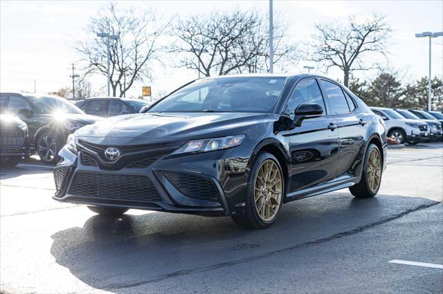 2023 toyota camry se