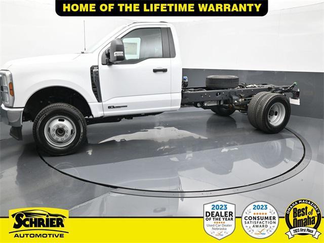 2024 ford f-350 xlt