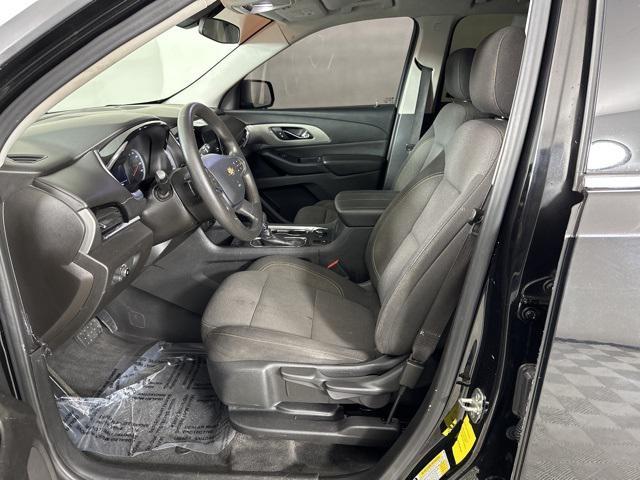 2021 chevrolet traverse ls