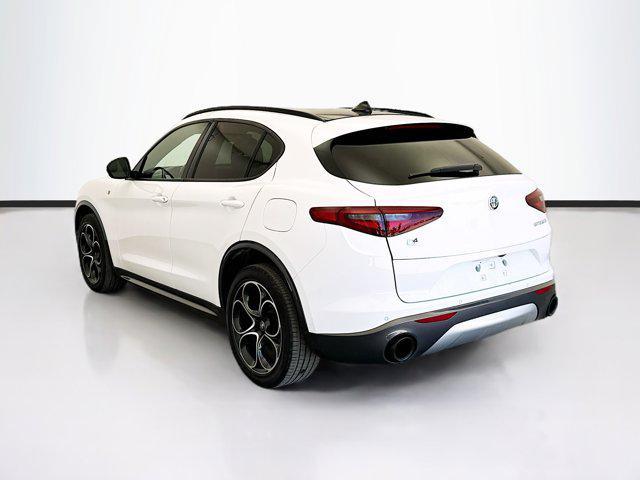2022 alfa romeo stelvio ti