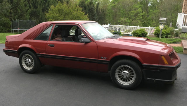 1982 ford mustang gt 5.0 ho manual, no rust low mileage california car