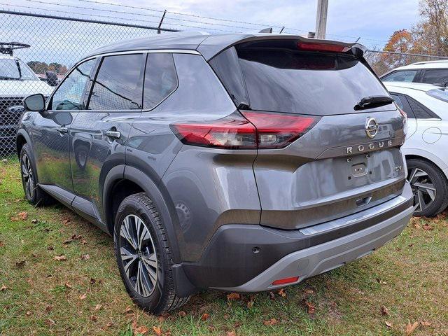 2021 nissan rogue sv
