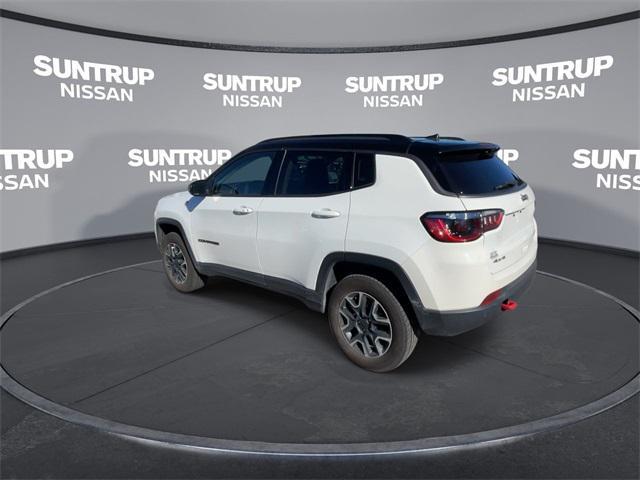 2021 jeep compass trailhawk