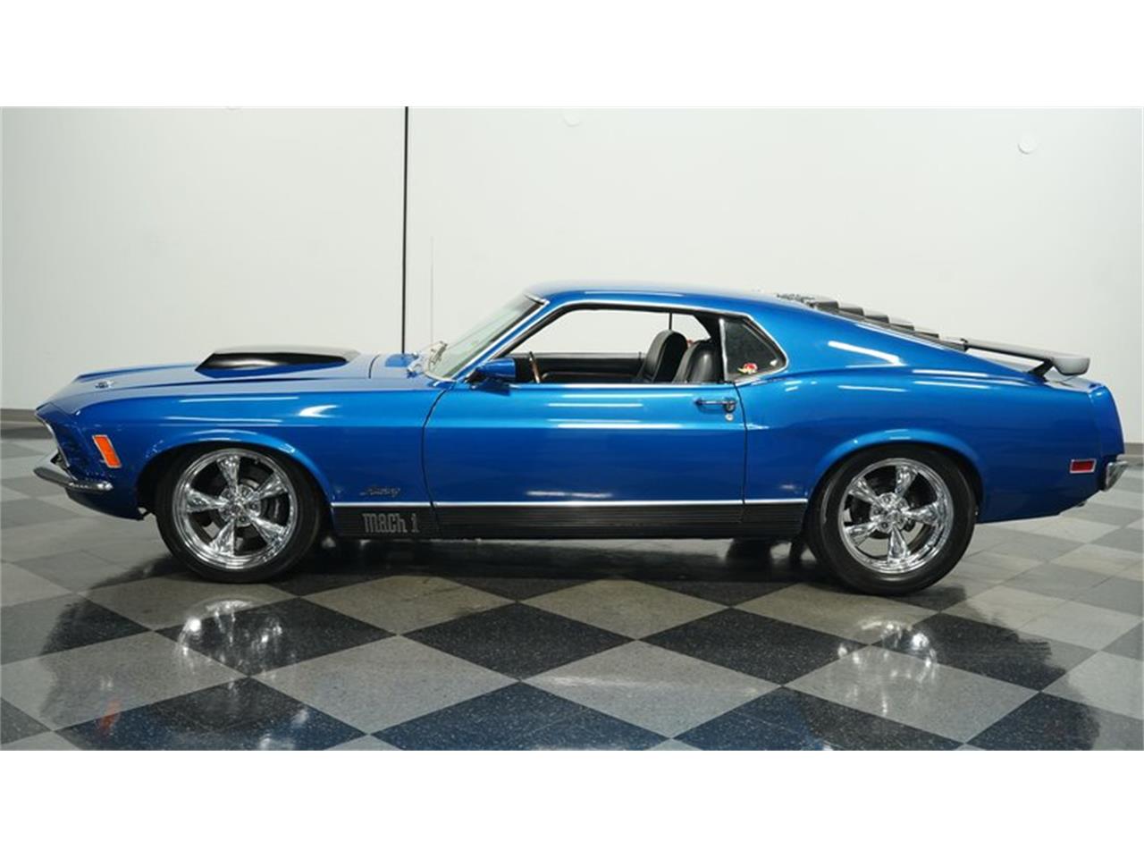 1970 ford mustang