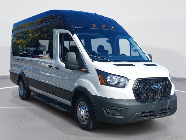 2023 ford transit-350 xl