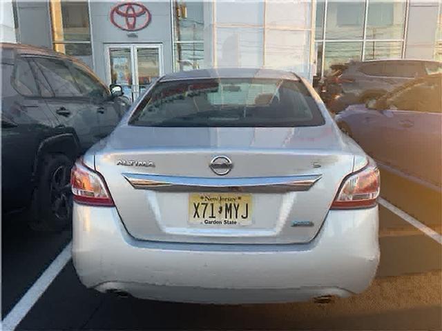 2013 nissan altima 2.5 s