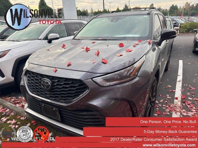 2023 toyota highlander xse