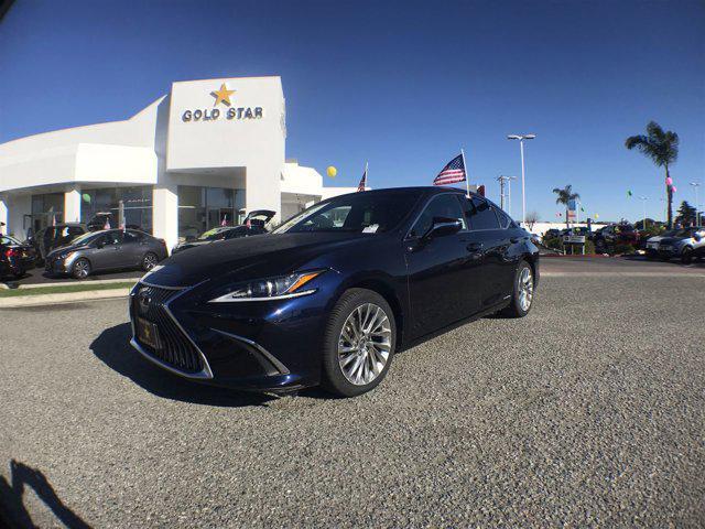 2021 lexus es 300h luxury