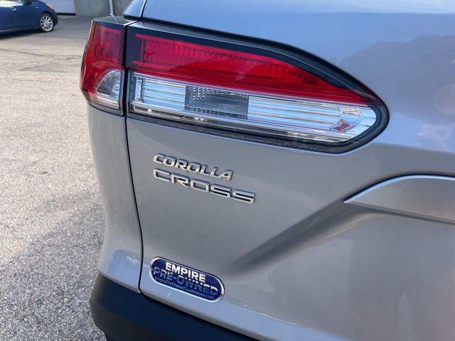 2022 toyota corolla cross le