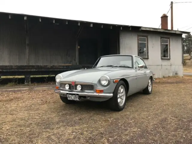 1974 mg mgbgt mgb gt
