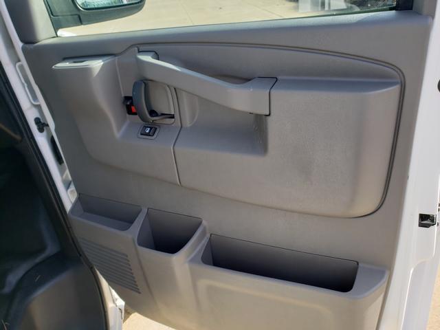 2016 chevrolet express 3500 ls
