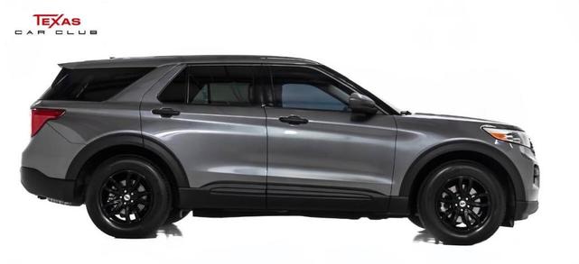 2021 ford explorer base
