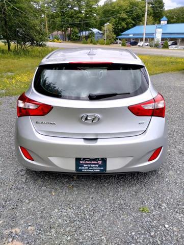 2013 hyundai elantra gt base