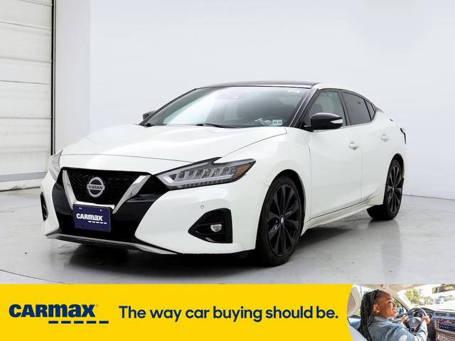 2019 nissan maxima sr