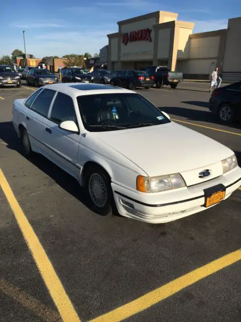 1990 ford taurus sho, white, blk. leather