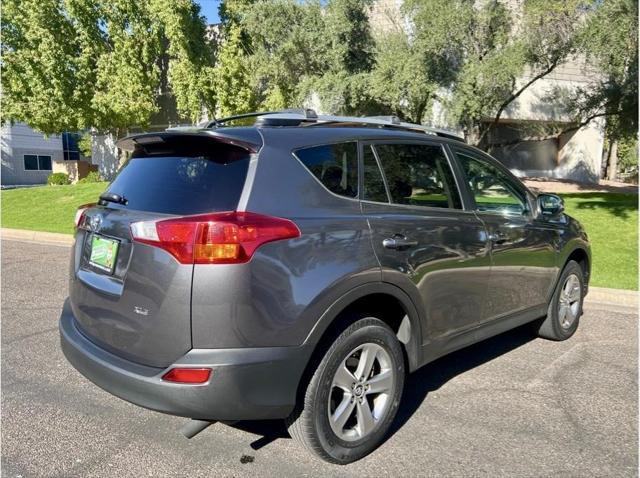 2015 toyota rav4 xle