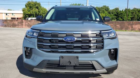 2025 Ford Explorer