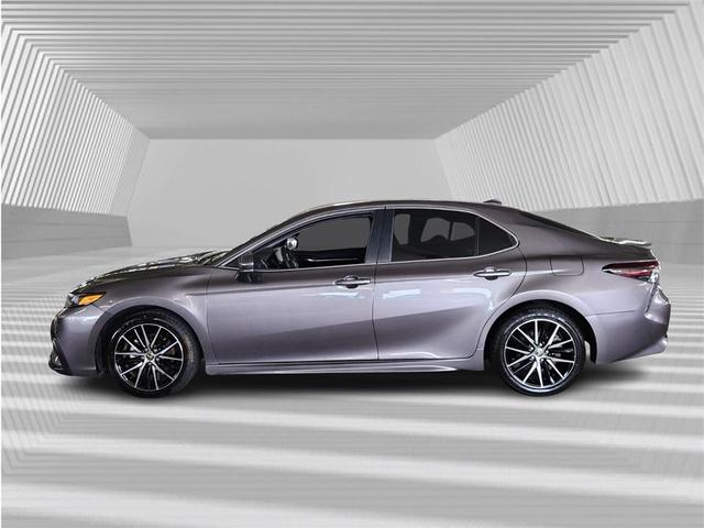 2022 toyota camry
