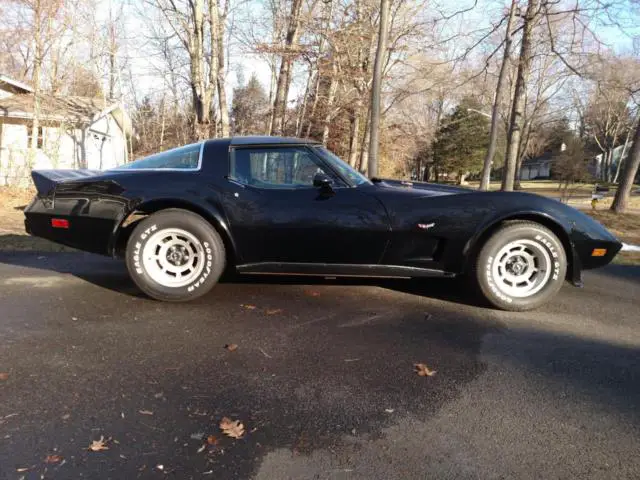 1978 corvette - l-82 4 speed - classy and nice! low miles! - one owner