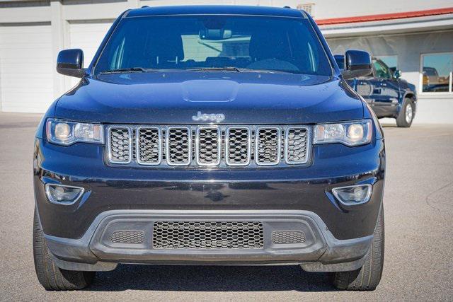 2022 jeep grand cherokee laredo