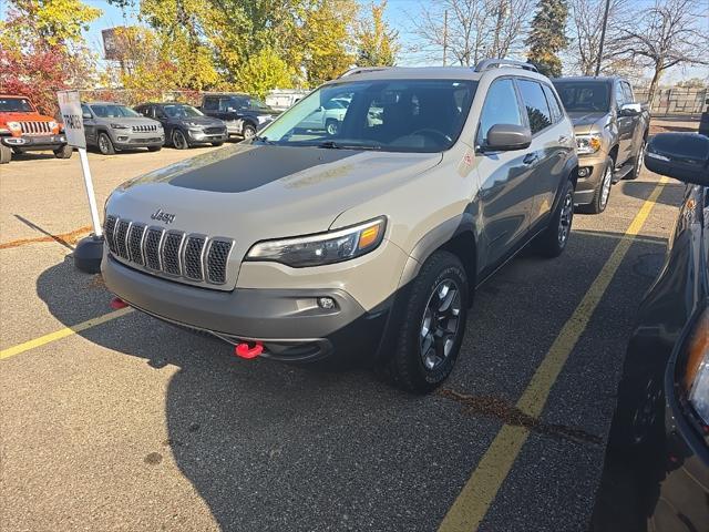 2019 jeep cherokee trailhawk