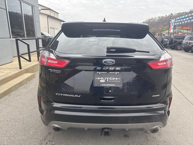 2022 ford edge titanium