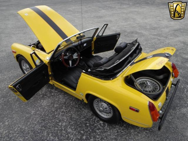 1975 mg midget 34998 miles yellow convertible inline 4 cylinder 4-speed manual