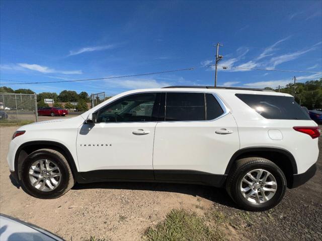 2021 chevrolet traverse lt cloth