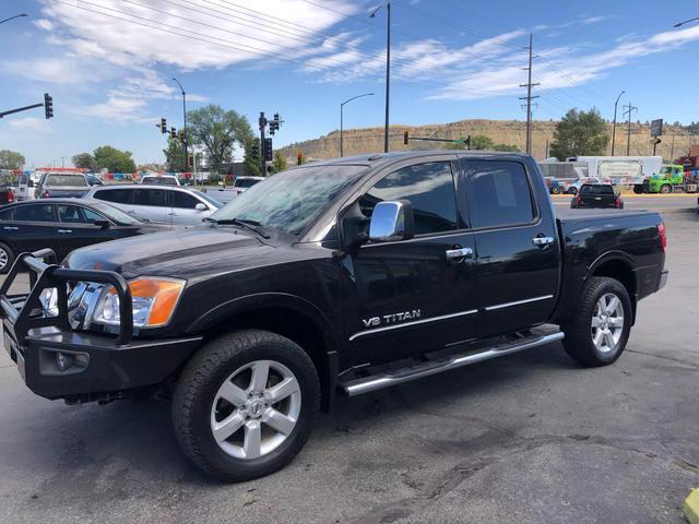 2013 nissan titan sl