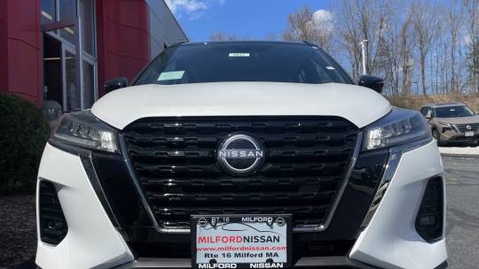 2024 Nissan Kicks