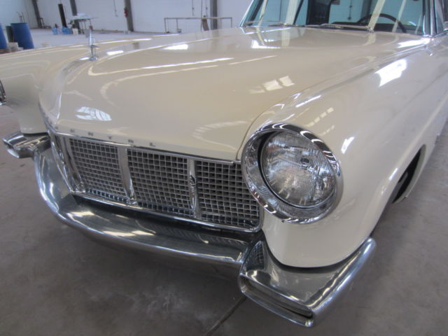 1956 lincoln continental mark ii