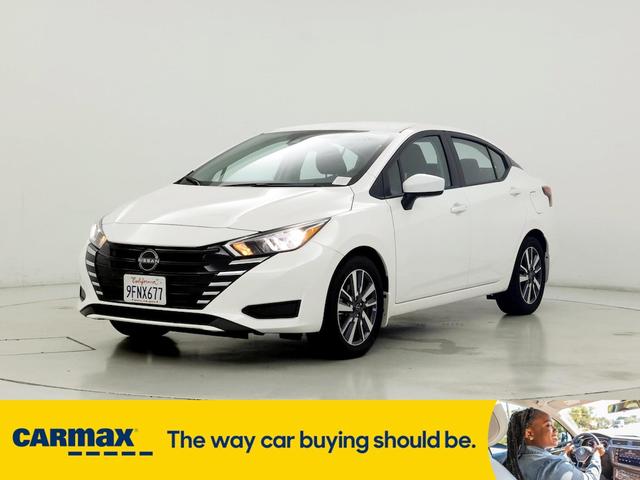 2023 nissan versa sv