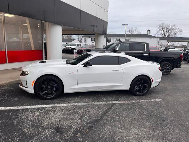 2023 chevrolet camaro rwd coupe lt1