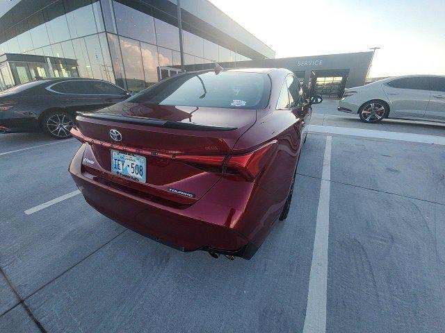 2019 toyota avalon touring