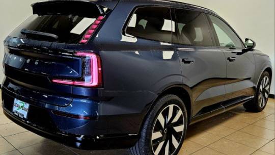 2025 Volvo EX90