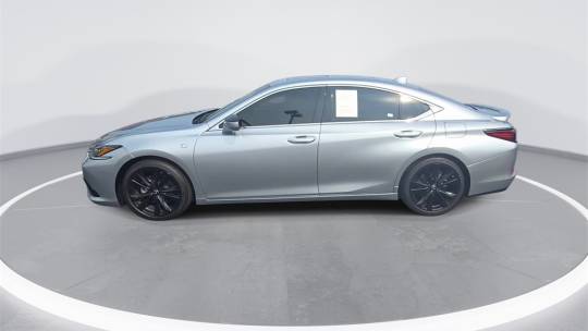 2022 Lexus ES