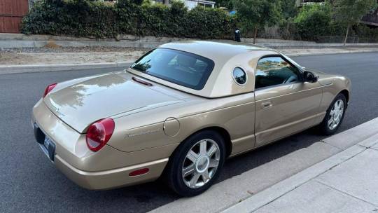 2005 Ford Thunderbird