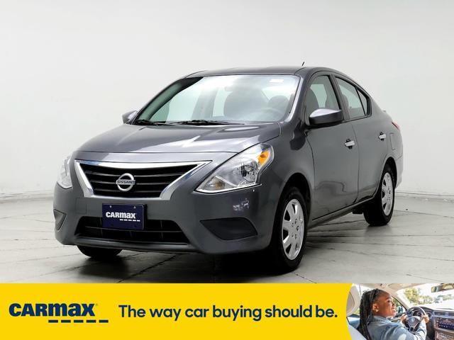 2018 nissan versa sv
