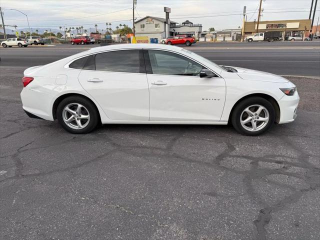 2017 chevrolet malibu 1ls
